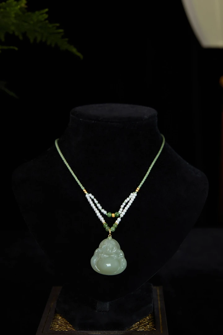 天然和田玉高冰佛公弥勒佛项链吊坠*多样性发其一（赠绳）