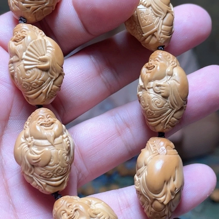 橄榄核核雕橄榄核