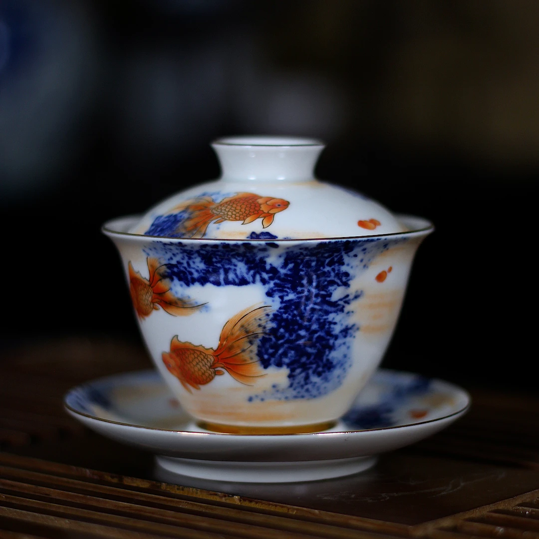 【瓷理陶里】景德镇高温手工茶具三才盖碗--金鱼