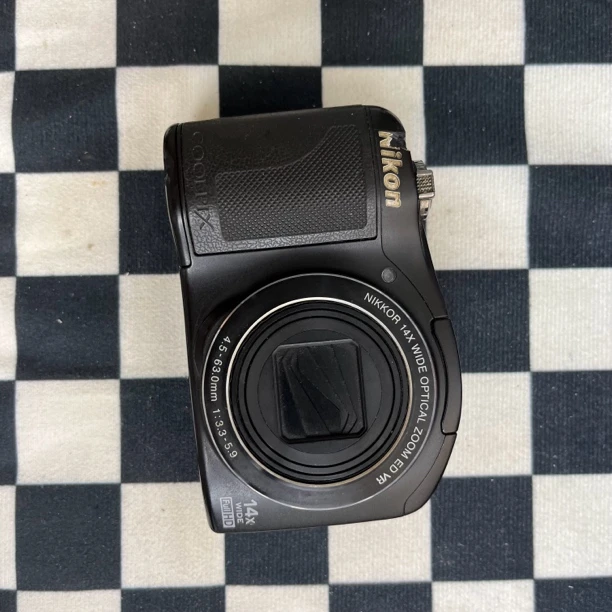 9新 Nikon/尼康 尼康l610 长焦14倍备电池复古风（二手售出no退换）
