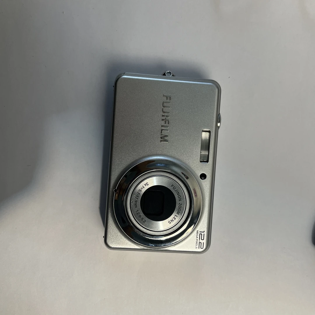 9新 Fujifilm/富士 富士j30相机复古风（二手售出no退换）