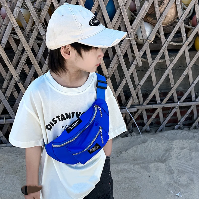 韩版儿童胸包2023时尚帅气男童斜挎包洋气街头小女孩宝宝零钱腰包