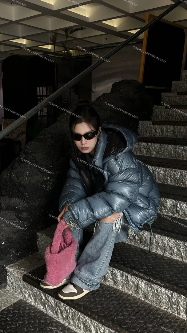 慈慈【潮人舒适区】时髦精轻柔羽绒服百搭宽松纯色短款高品质羽绒服