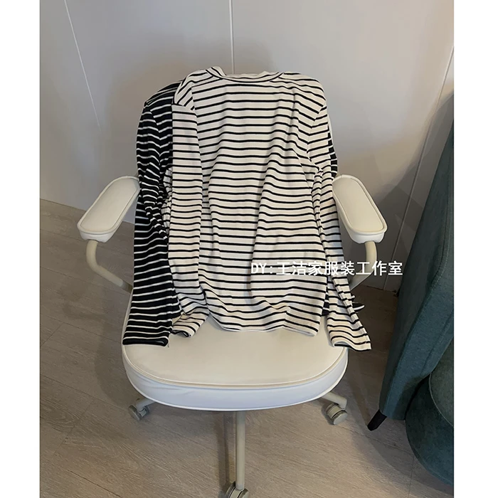 《微风》王洁家自制经典时尚休闲宽松百搭简约条纹长袖打底衫