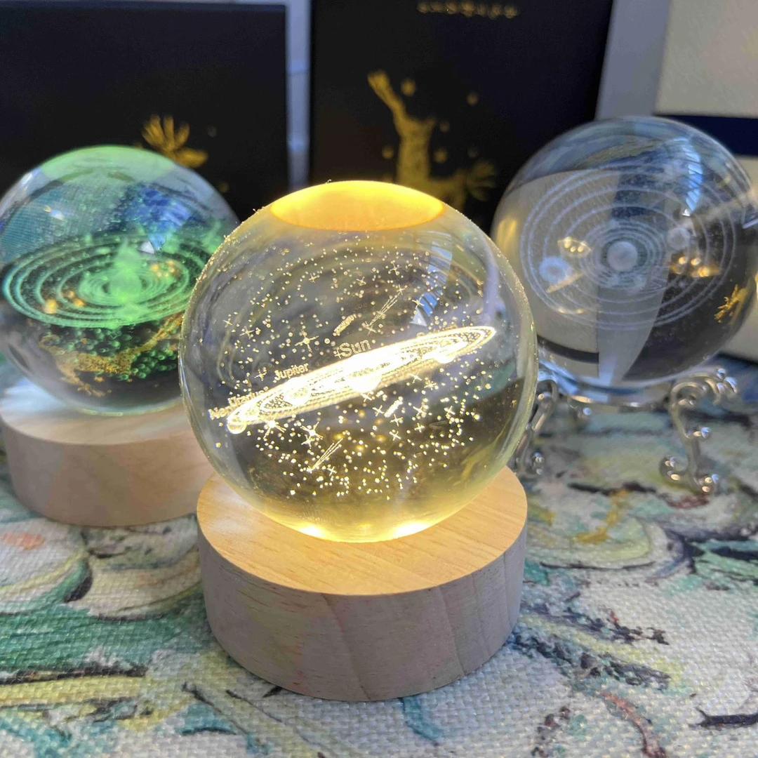 宇宙系列发光水晶球太阳系星星生日礼物送女生闺蜜同学朋友毕业季