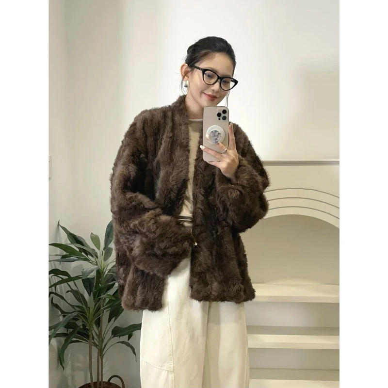 JOOMUUOFFICE 摩卡棕加厚毛毛小V领短款环保毛毛