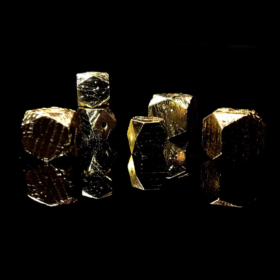 金色天铁棱珠配饰【老赵严选】-多样性发其一