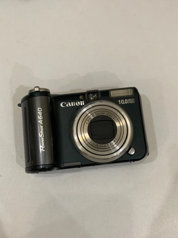 9新 Canon/佳能 佳能a640 1000w像素 4倍变焦 下单no退no换