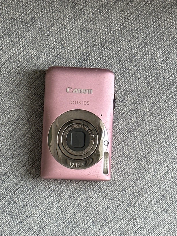 9新 Canon/佳能 佳能ixus105 1200w像素 4倍光学变焦屏幕一点瑕疵