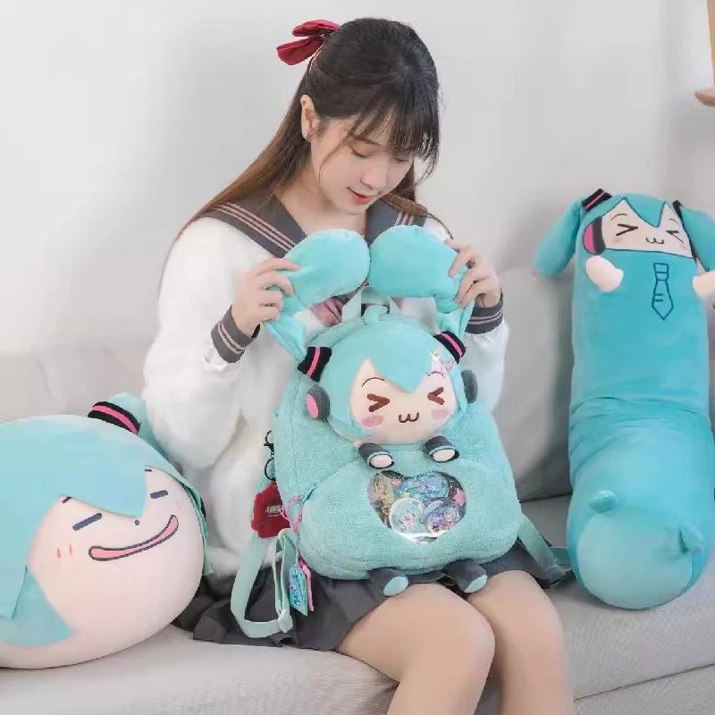 正版授权初音未来痛包眯眯眼毛绒双肩背包动漫miku周边少女日常