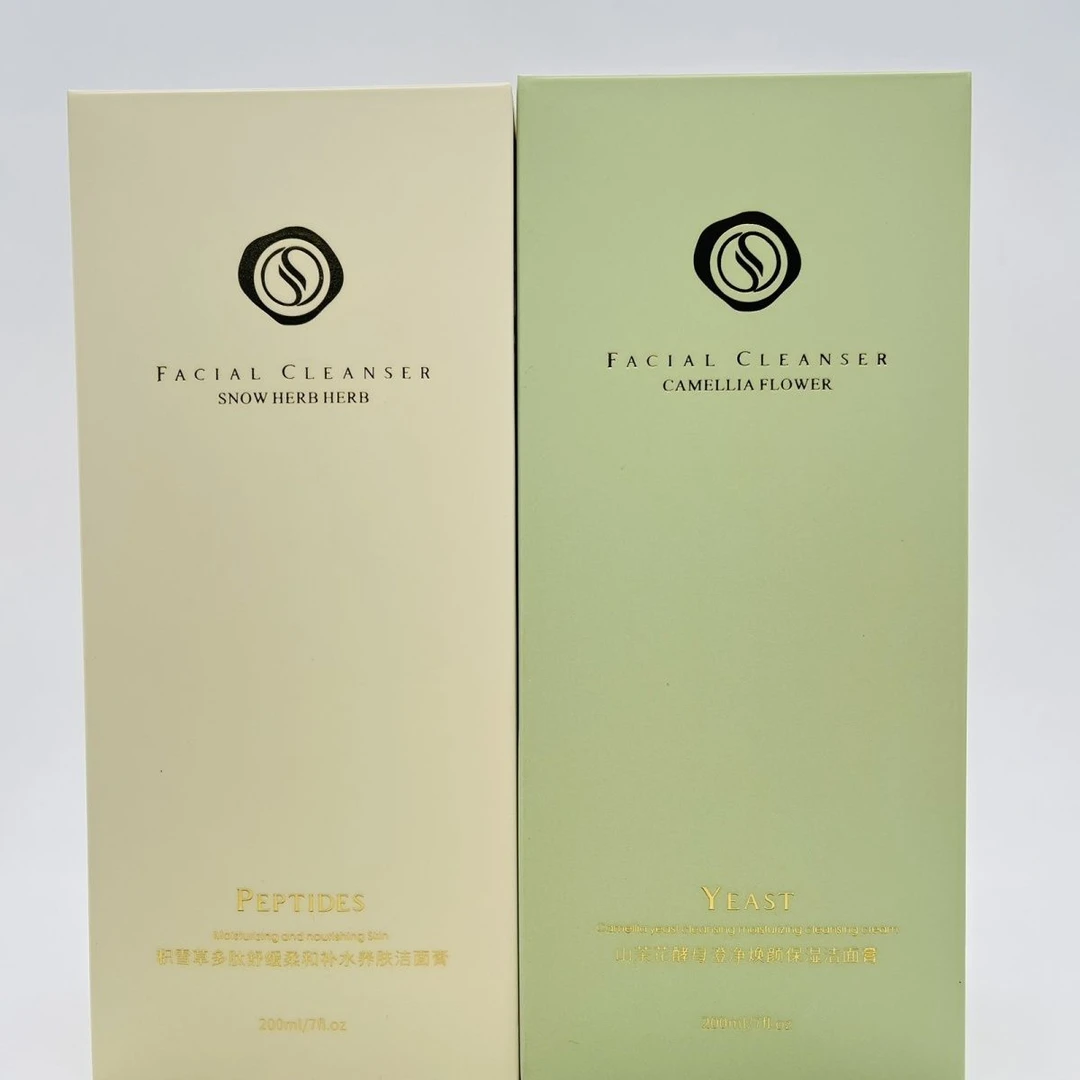 山茶花积雪草舒缓柔和补水养肤洁面膏