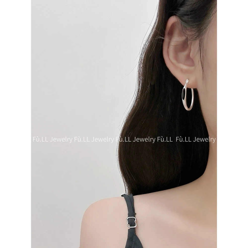 925银耳饰 【黑豆】简约素圈百搭磨砂哑光清冷感小众设计感纯银耳环