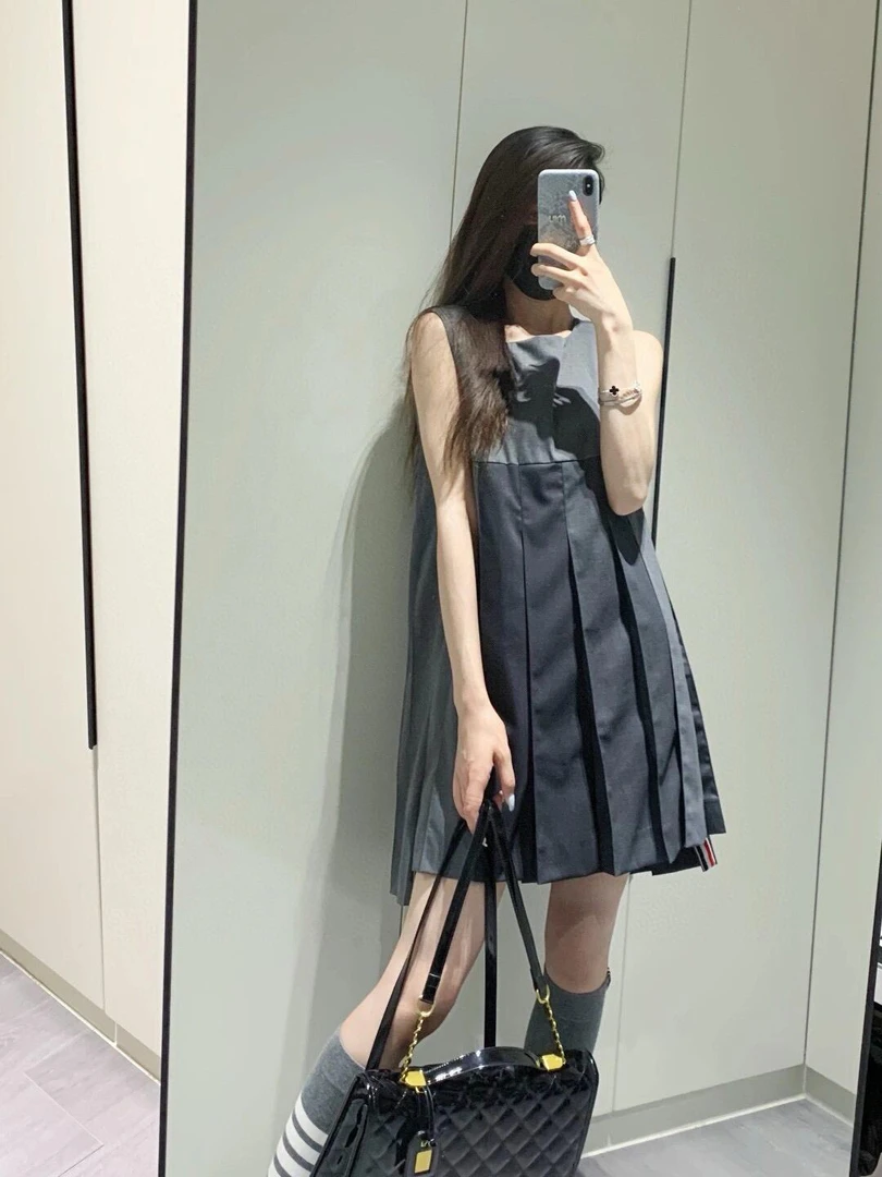 【汤姆】女款-夏季经典休闲时尚三拼无袖连衣裙