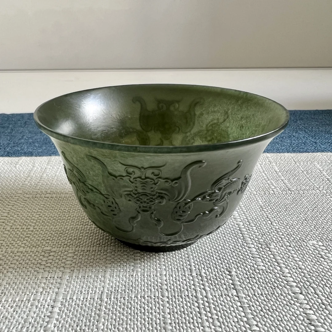 070030 和田玉青玉福在眼前压手杯