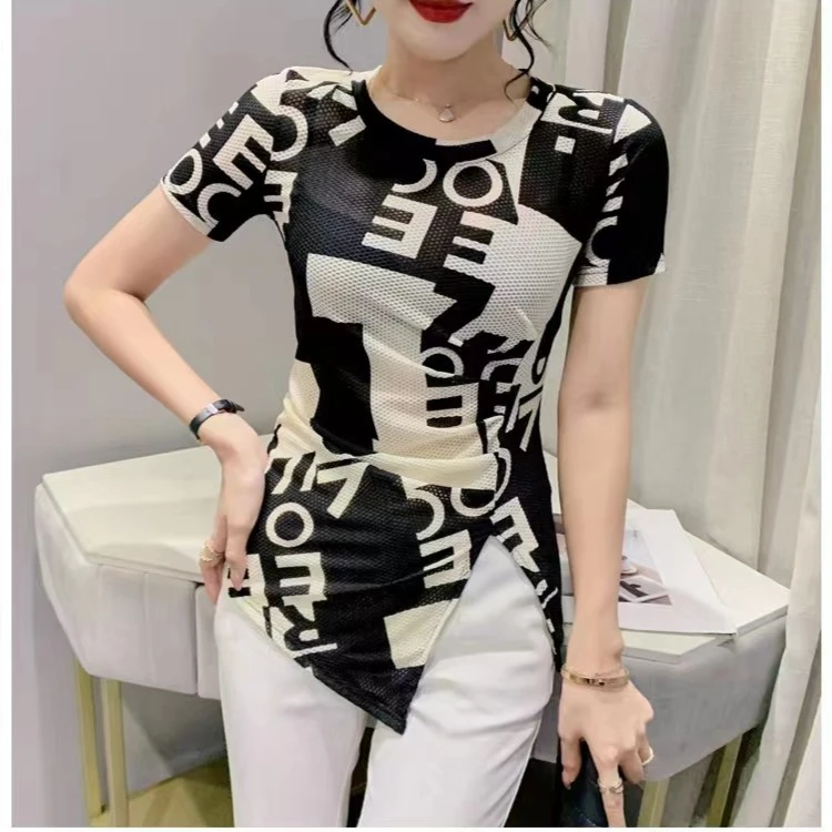 （依香精选）时尚印花网纱T恤女不规则开叉上衣洋气修身小衫
