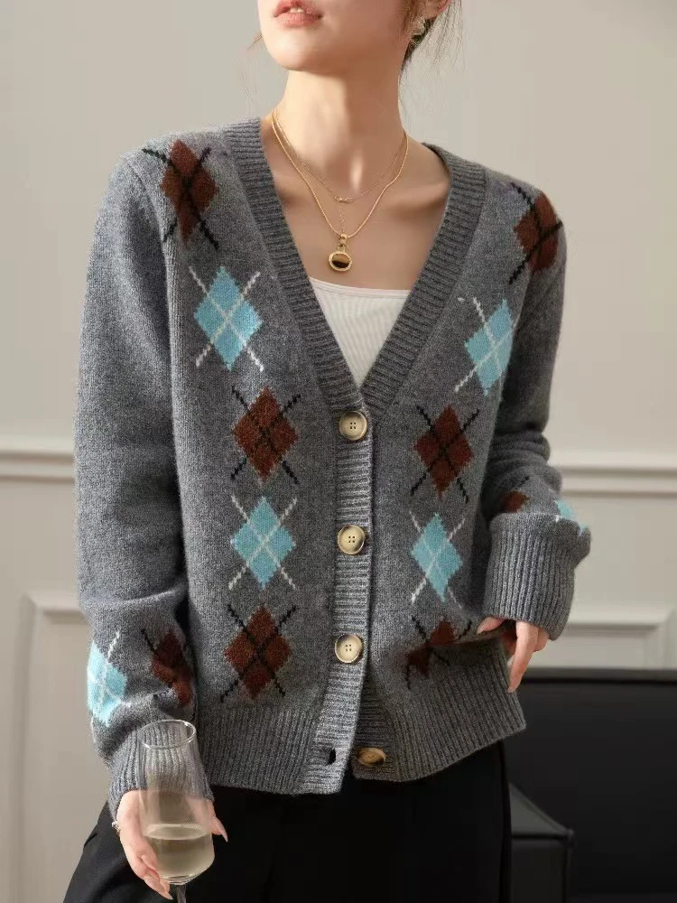 复古菱形格6164针织开衫女毛衣秋冬装新款拼色提花刺绣上衣