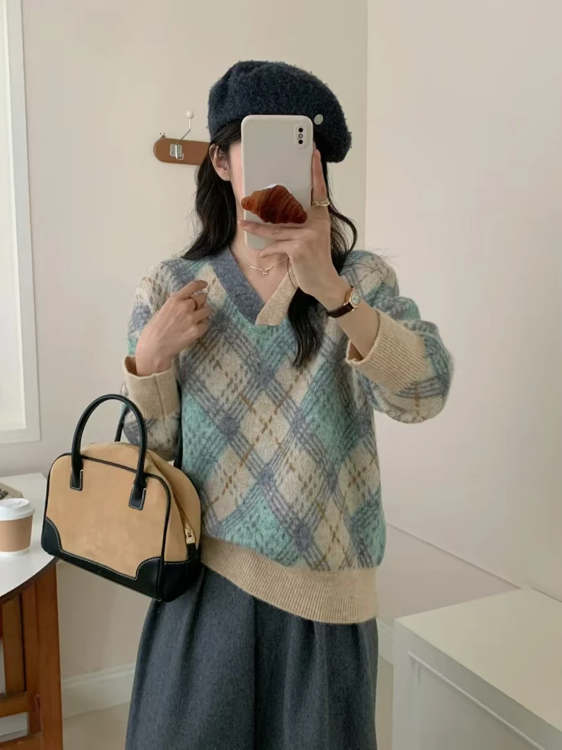 2024冬季新品中性幼6452毛衣V领上衣