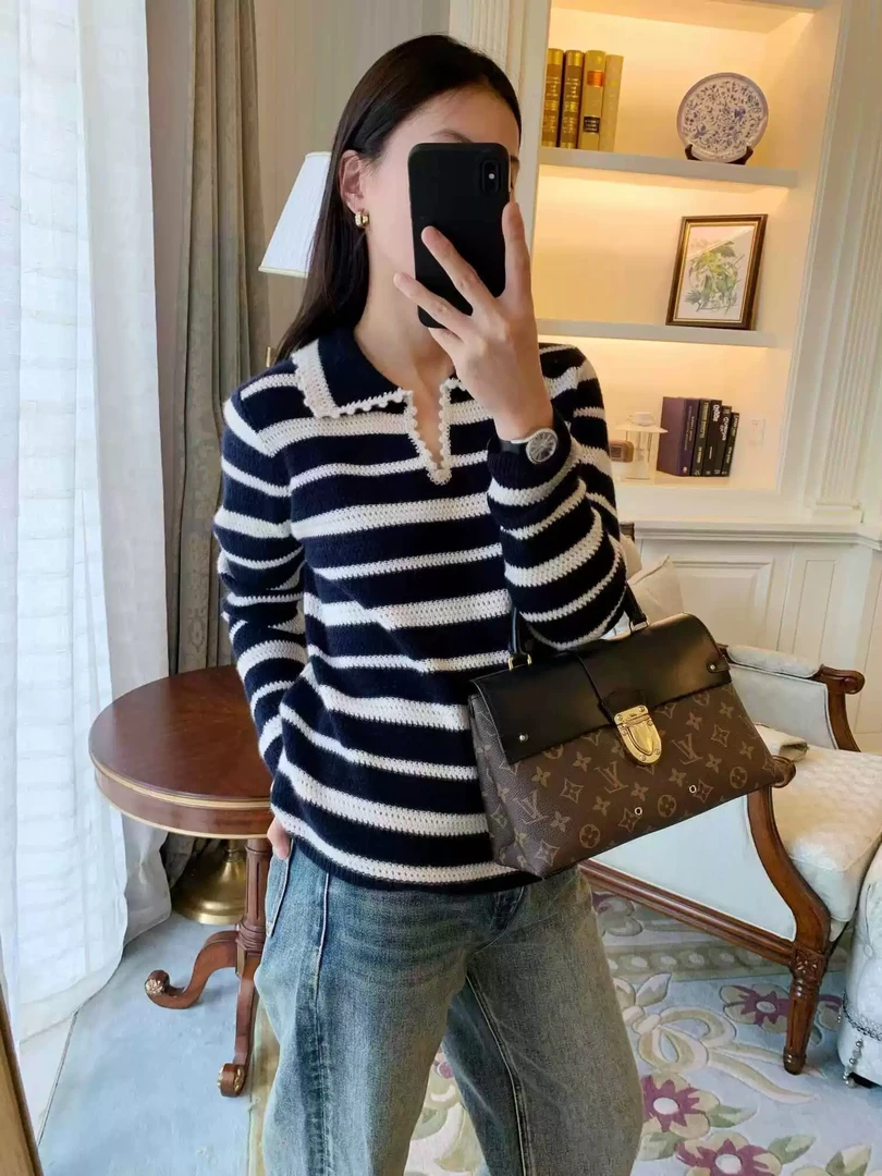 5281重工编织钩花POLO领减龄显瘦针织条纹毛衣女