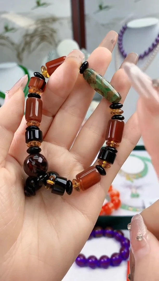 【闪购商品】石英质玉手链合金三眼珠珠手串