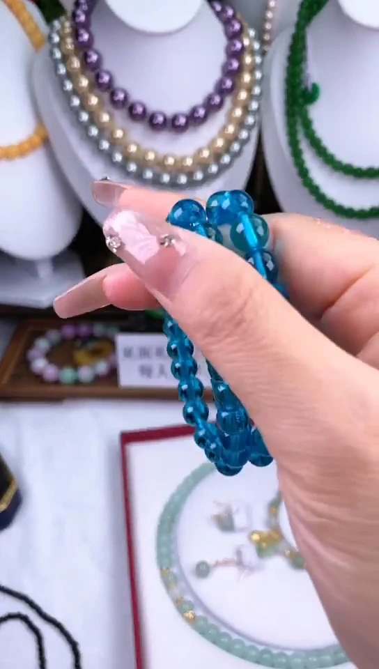 【闪购商品】石英质玉手链未镶嵌蓝水水8mm