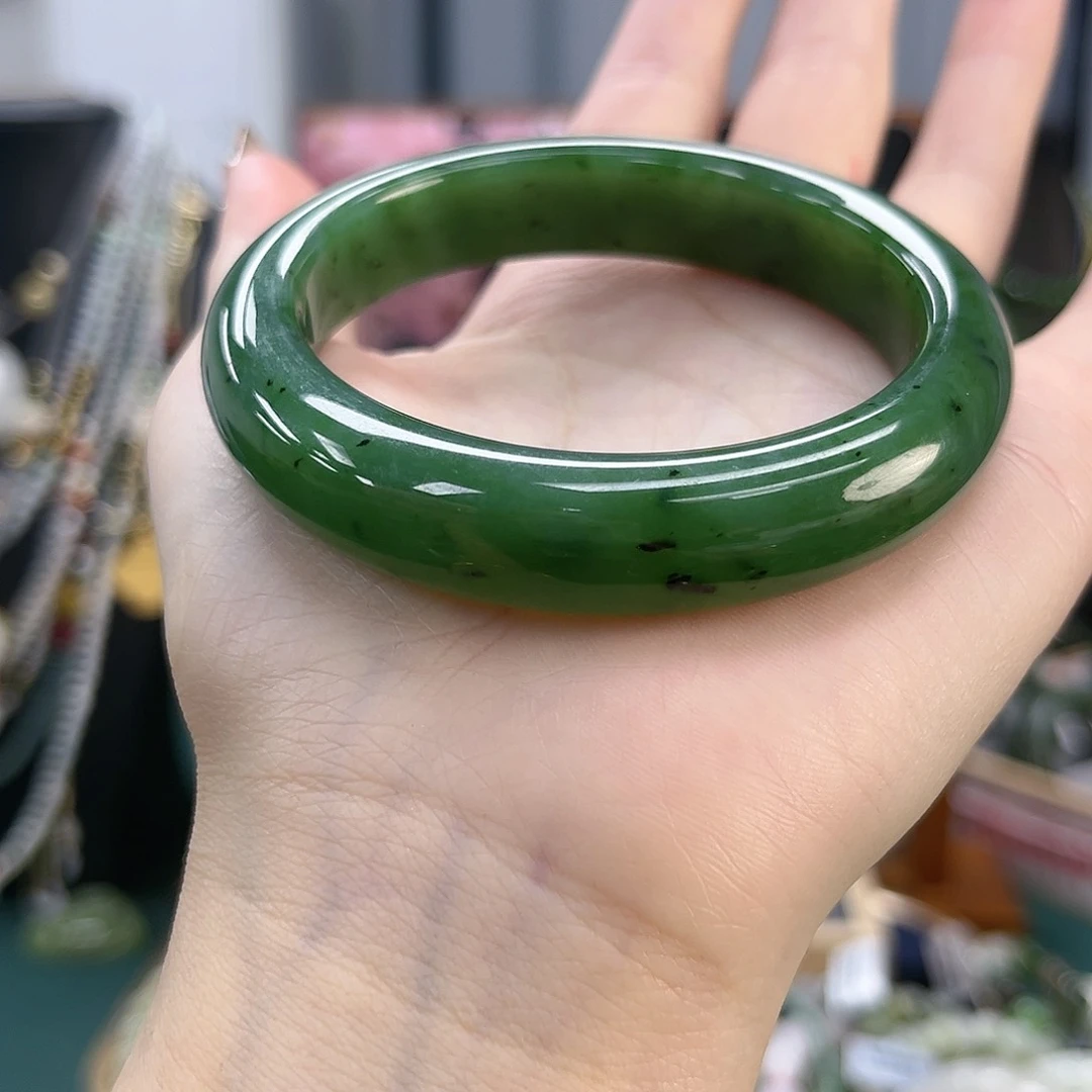 和田玉手镯未镶嵌37