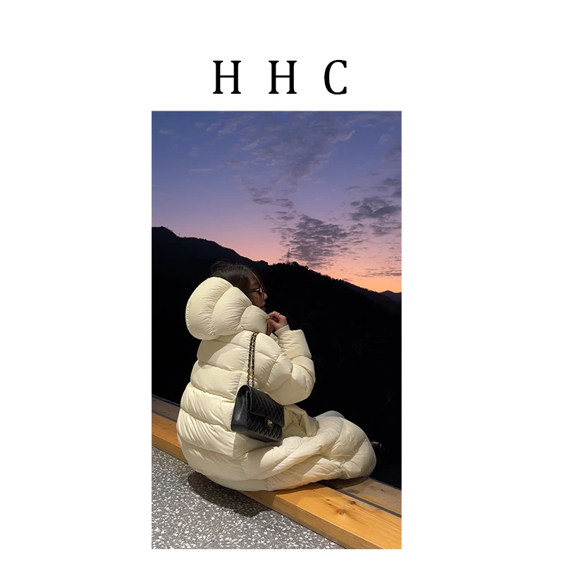 【花花菜】冬季新品 超轻无胆云朵泡芙连帽长款保暖过膝羽绒服女