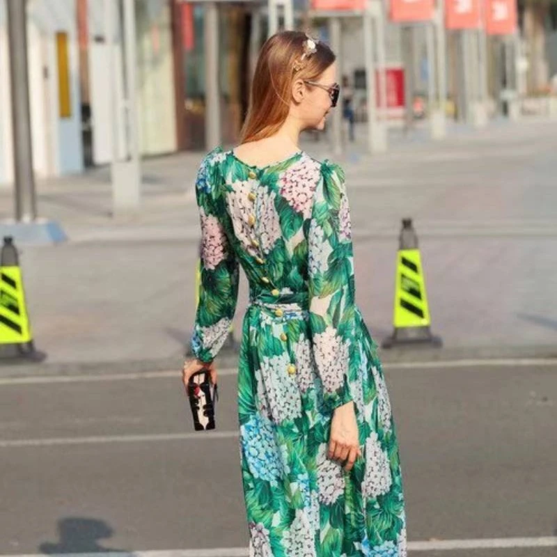 法式田园风心碎花长袖压褶木耳边印花长袖洋气收腰长裙连衣裙复古