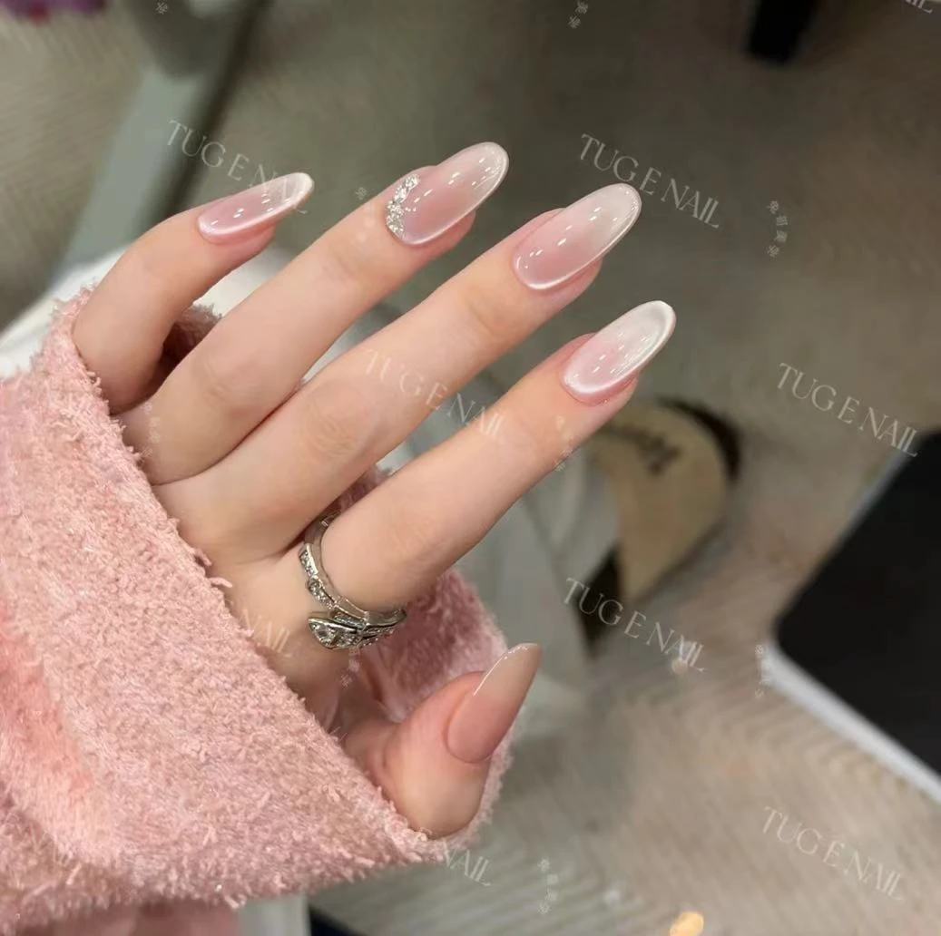 TugeNail “荔枝冻” 裸色美甲气质猫眼渐变温柔穿戴甲MM