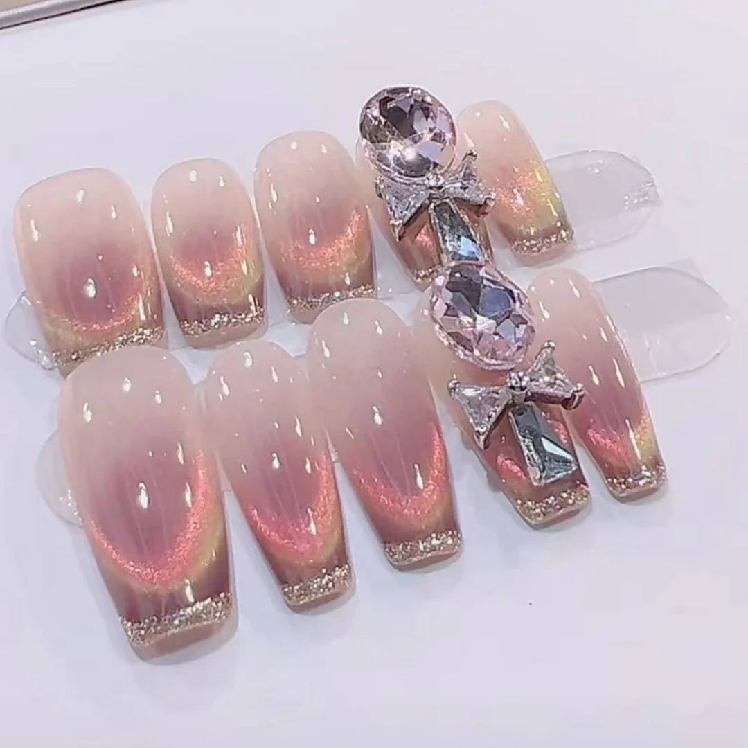 TugeNail“初雪降临”温柔气质显白纯欲百搭带钻法式美甲小然
