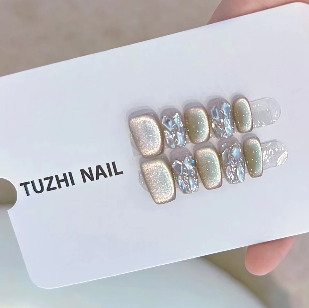 TugeNail“青提灰绿”秋冬猫眼带钻韩系极简复古设计师穿戴甲TG1190