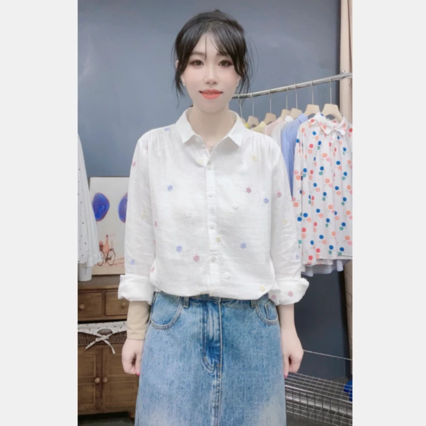 长袖衬衫女 满身刺绣花瓣刺绣 白色纯棉棉纱亲肤透气薄款翻领衬衣