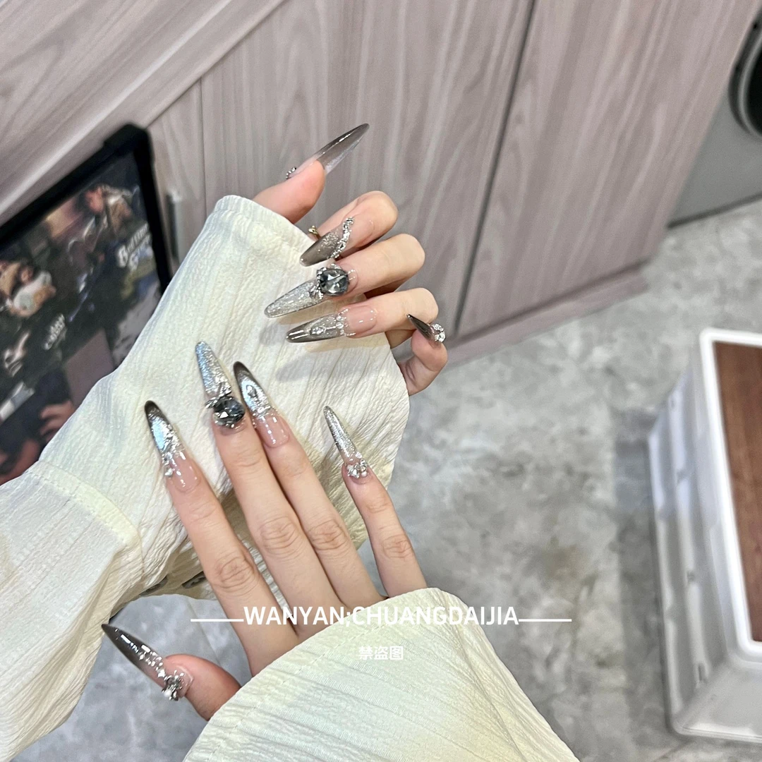 「 夜宴」WANYAN·纯手工穿戴甲气质女神爆闪奢华钻纯欲显白长款御姐