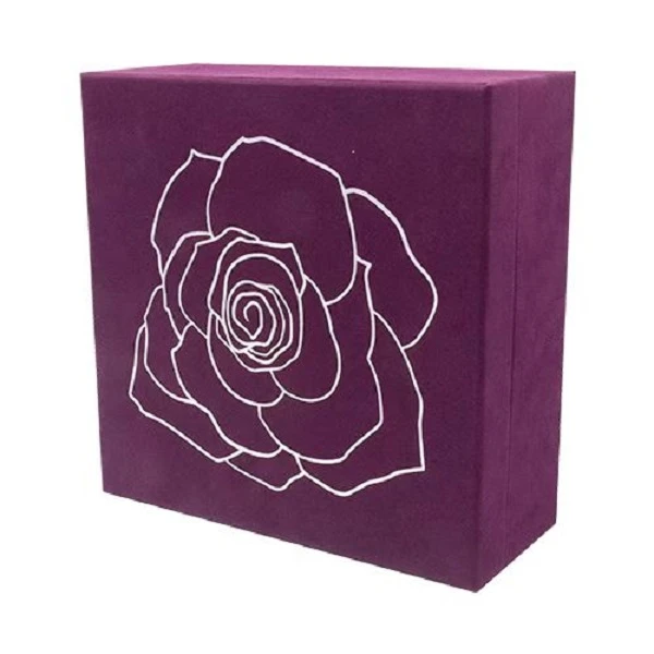 Y23黑玫瑰丝绒礼盒