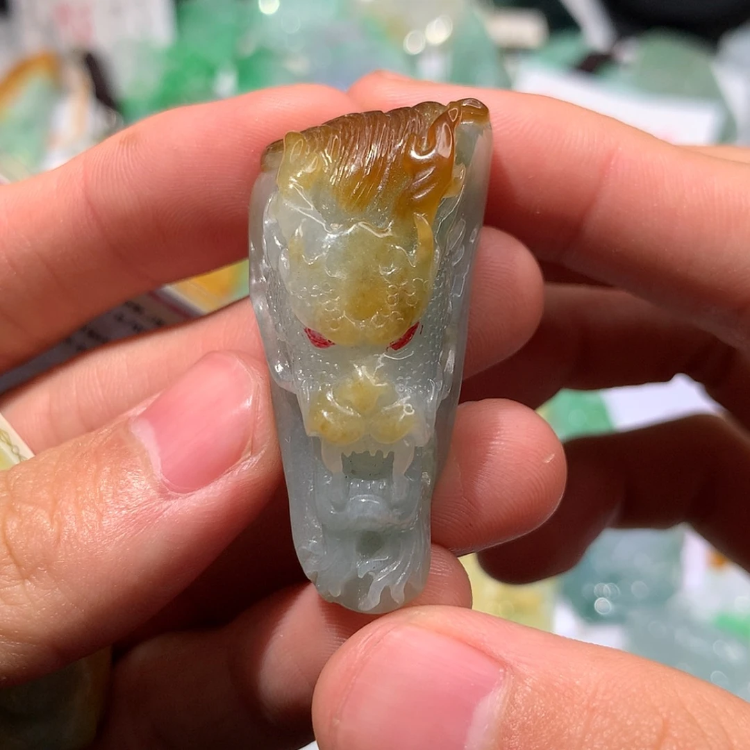 【闪购商品】翡翠颈饰未镶嵌B*B