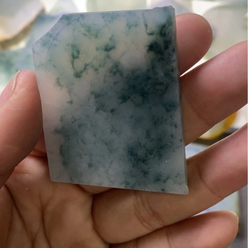 【闪购商品】翡翠挂件未镶嵌辉****2