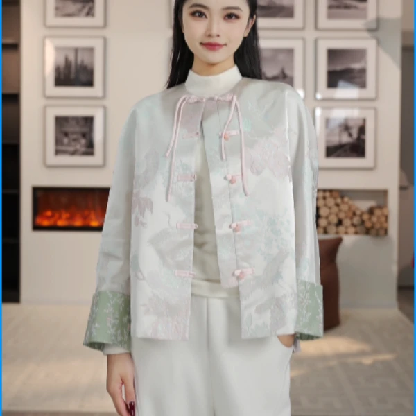 【曼德诗】新款国潮短款春季女爆款高档国风外套M421312627