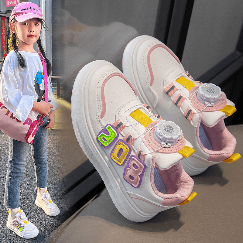 女童鞋子2023春秋新款儿童软底运动鞋女孩旋转纽扣跑步板鞋中大童