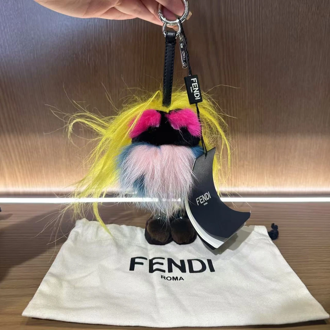 99新 FENDI/芬迪 飞小雨Fisoy/毛绒包挂