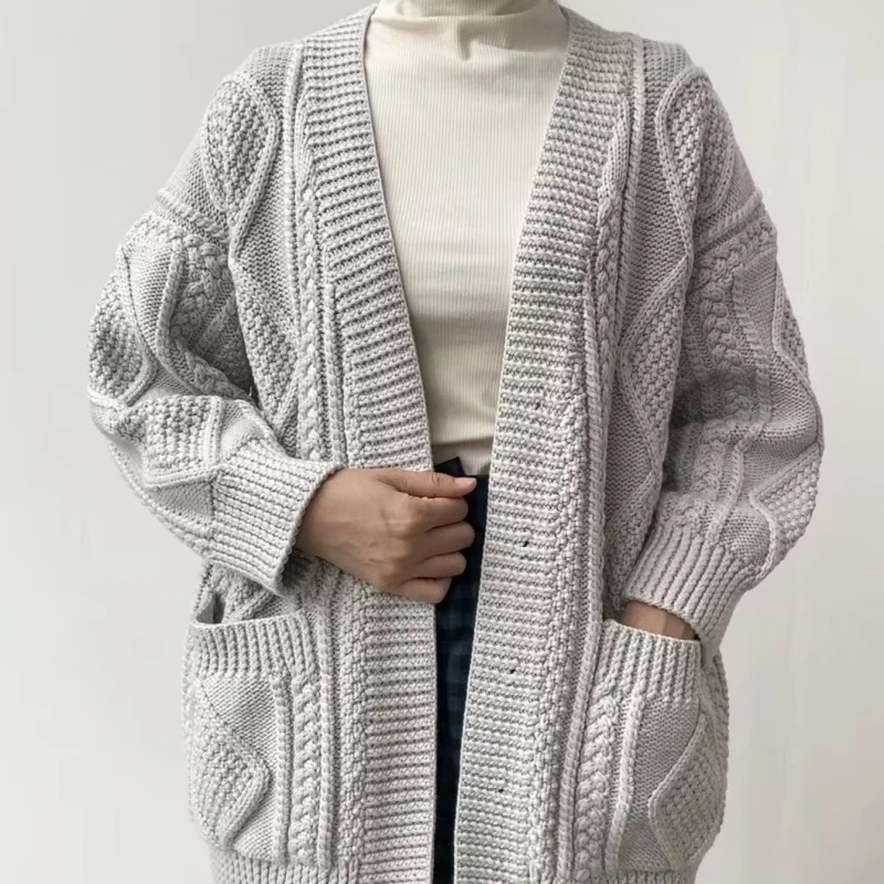 手工编织白灰色休闲大开衫毛衣毛线材料包粗毛针织教程