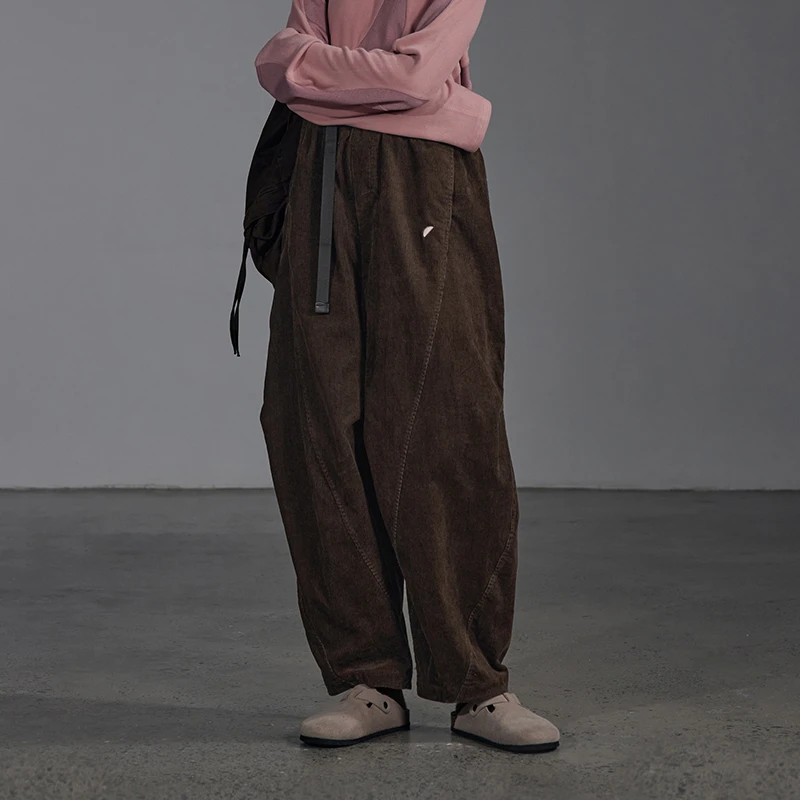 半圆原创设计2025新款宽松廓形感休闲裤D23421470