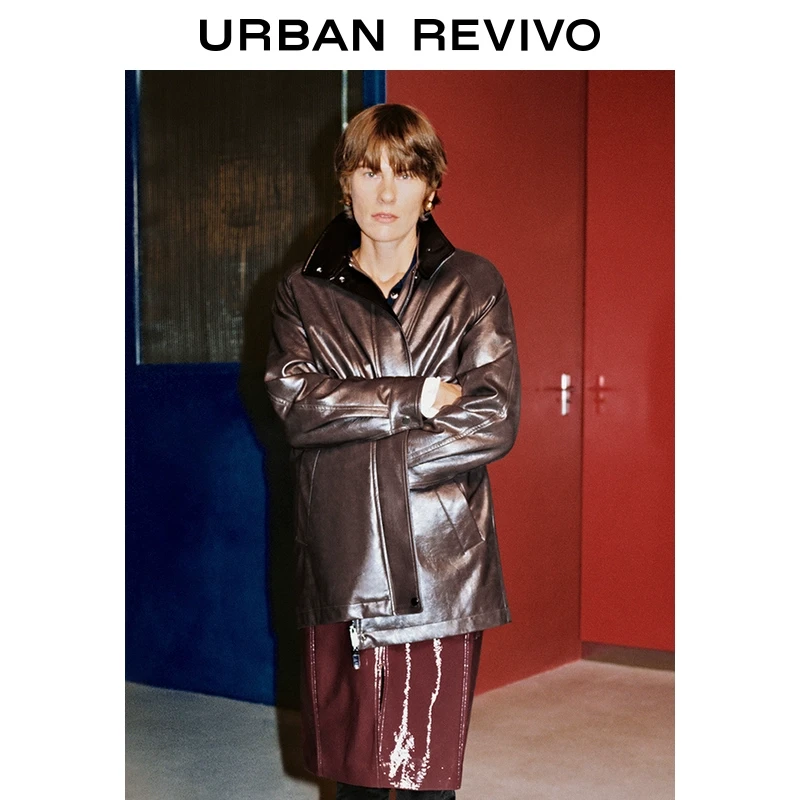 UR2024冬季新款女装雅丹风设计感中长款立领PU外套UWG140123