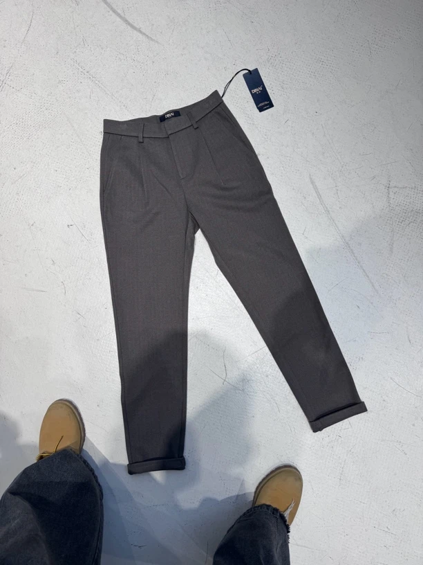 （捡漏）秋冬新款合身版男士休闲裤