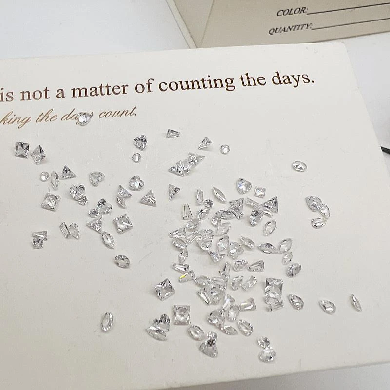 冰透白锆石透底混款网红爆款美甲饰品透明5A尖底异形diy饰品配件