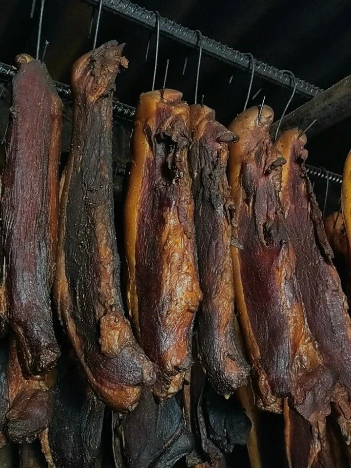 恩施正宗高山农家烟熏土猪腊肉3-5斤现称现卖