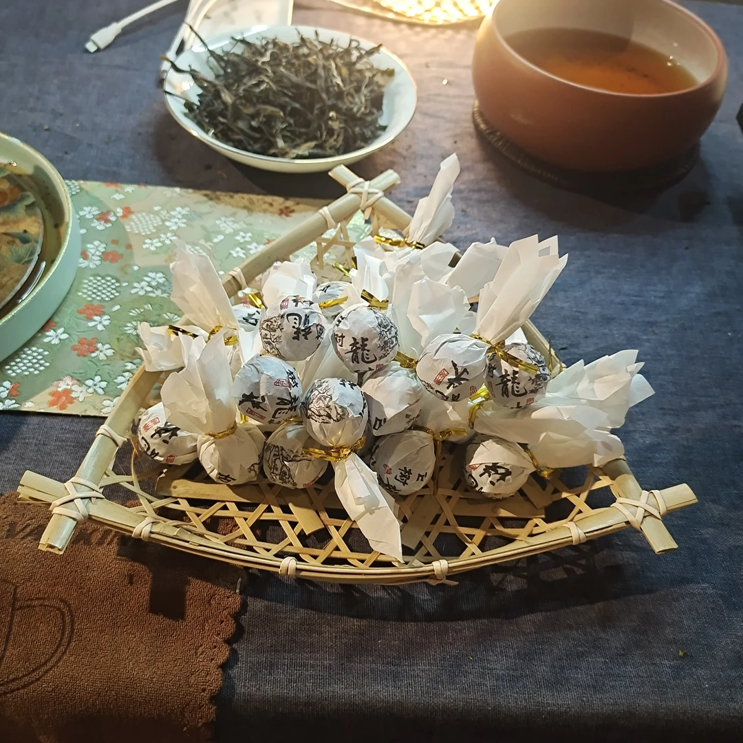 2022年 果敢古树 春茶 紧压茶 6克/龙珠