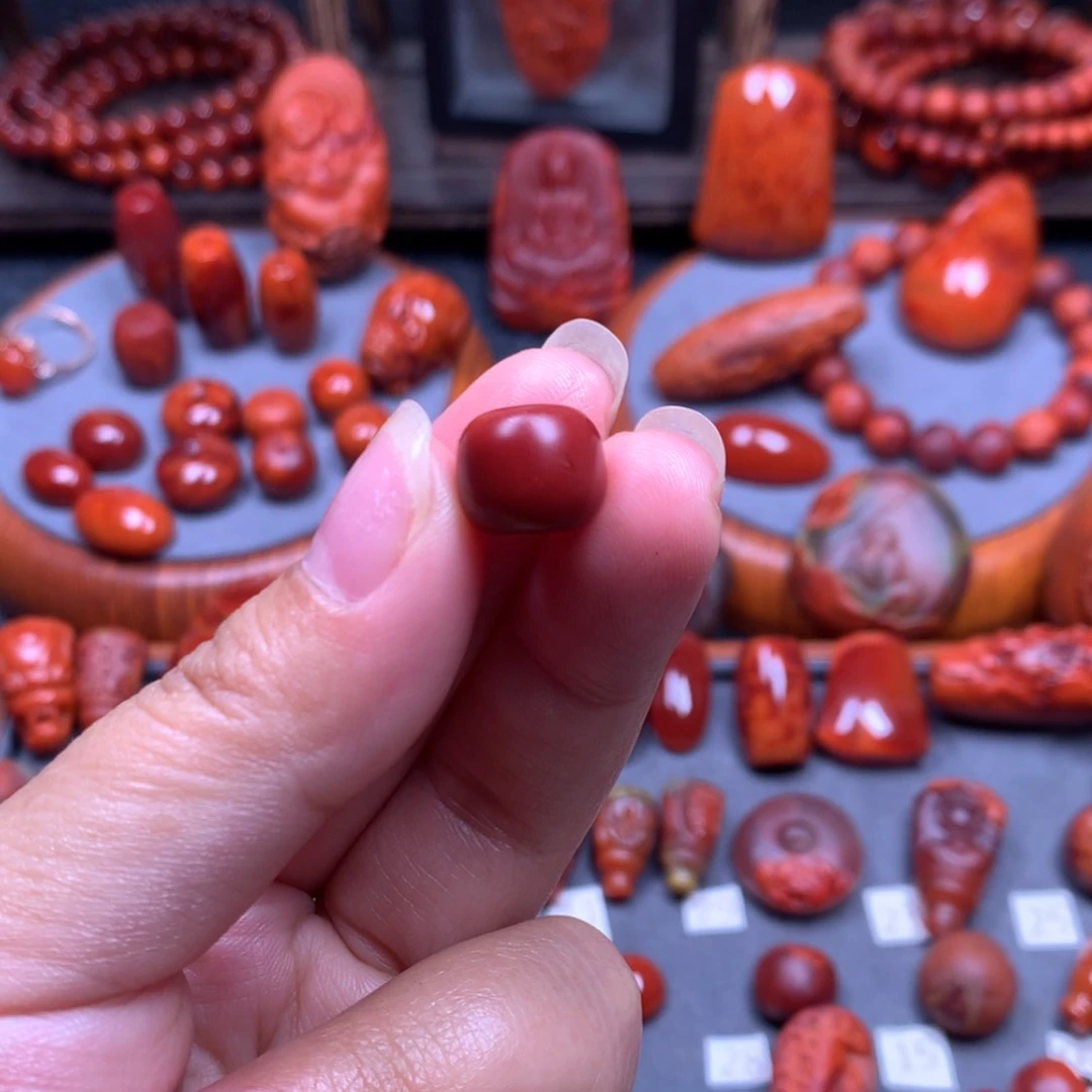 【闪购商品】南红玛瑙单珠未镶嵌?****