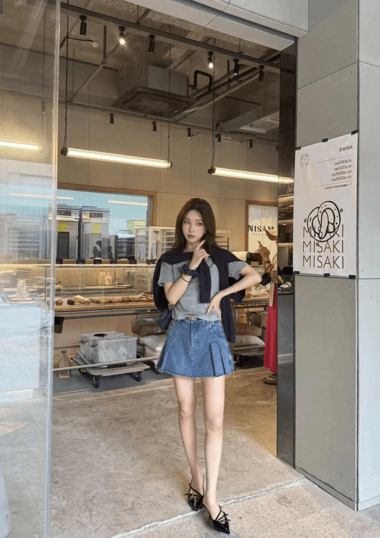 时尚百搭圆领纯色短袖T恤上衣女2024夏季新款搭配高腰短裤裙裤