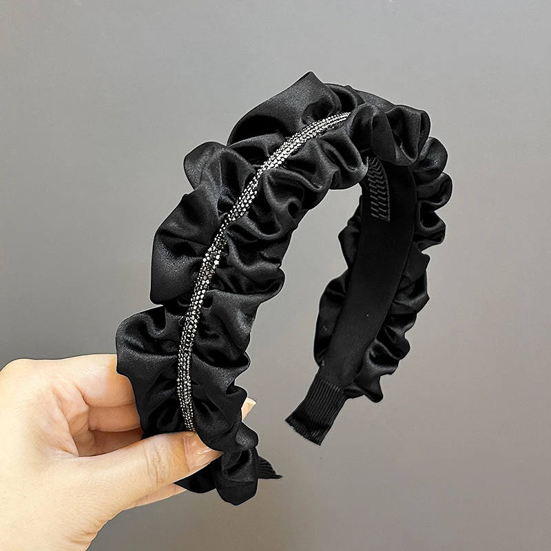 镶钻褶皱黑色布艺发箍缎面气质超仙荷叶边发饰高颅顶外出发卡头箍