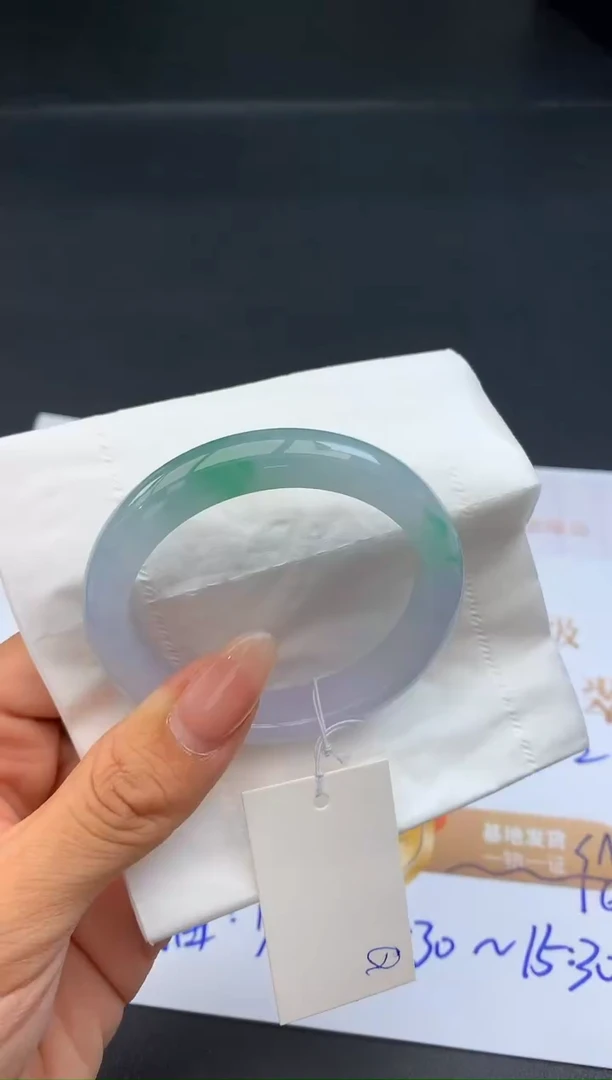 【闪购商品】翡翠手镯未镶嵌贝贝拍下找耳机看购买须知