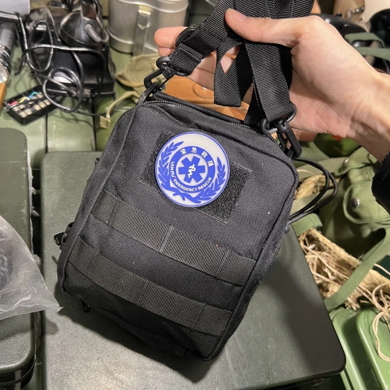 正品老货黑色救援包全新库存挎包